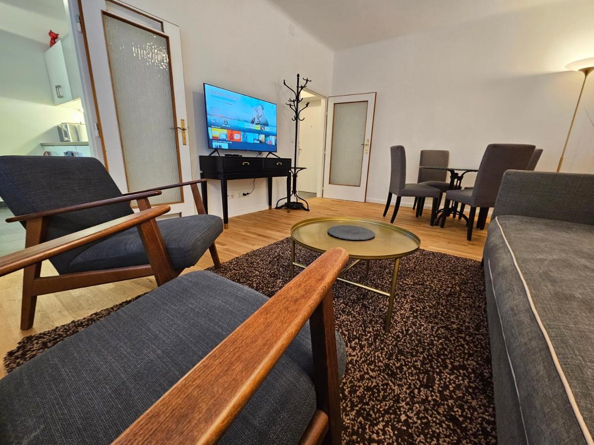 Yuki'S Place - Central Design Apartment - Vienna Trade Fair - Wu Campus - Downtown - Subway Bagian luar foto